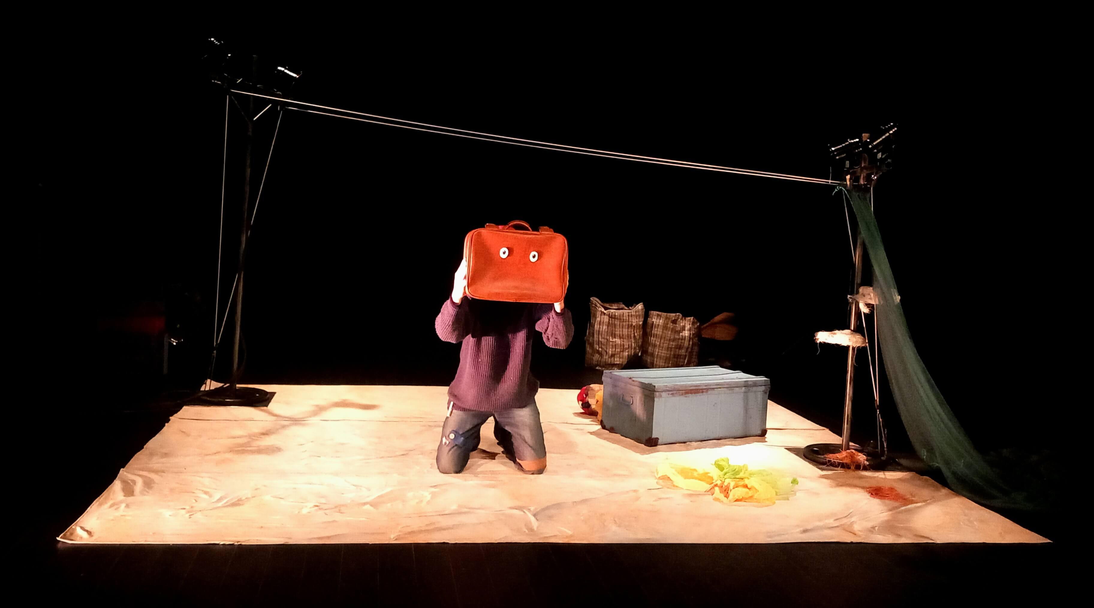 Szene auf einer Bühne. Eucor