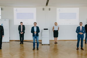 Prof. Dr. Hans-Jochen Schiewer, Prof. Dr. Thomas Hirth, Dr. Andre Baumann, Prof. Dr. Barbara Koch, Prof. Dr. Frederik Wenz, Prof. Dr. Alain Dieterlen.